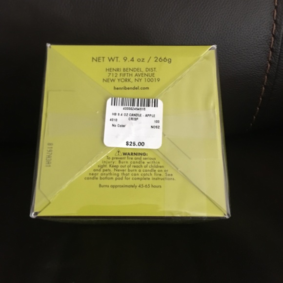 Henri Bendel Candle - Picture 4 of 4